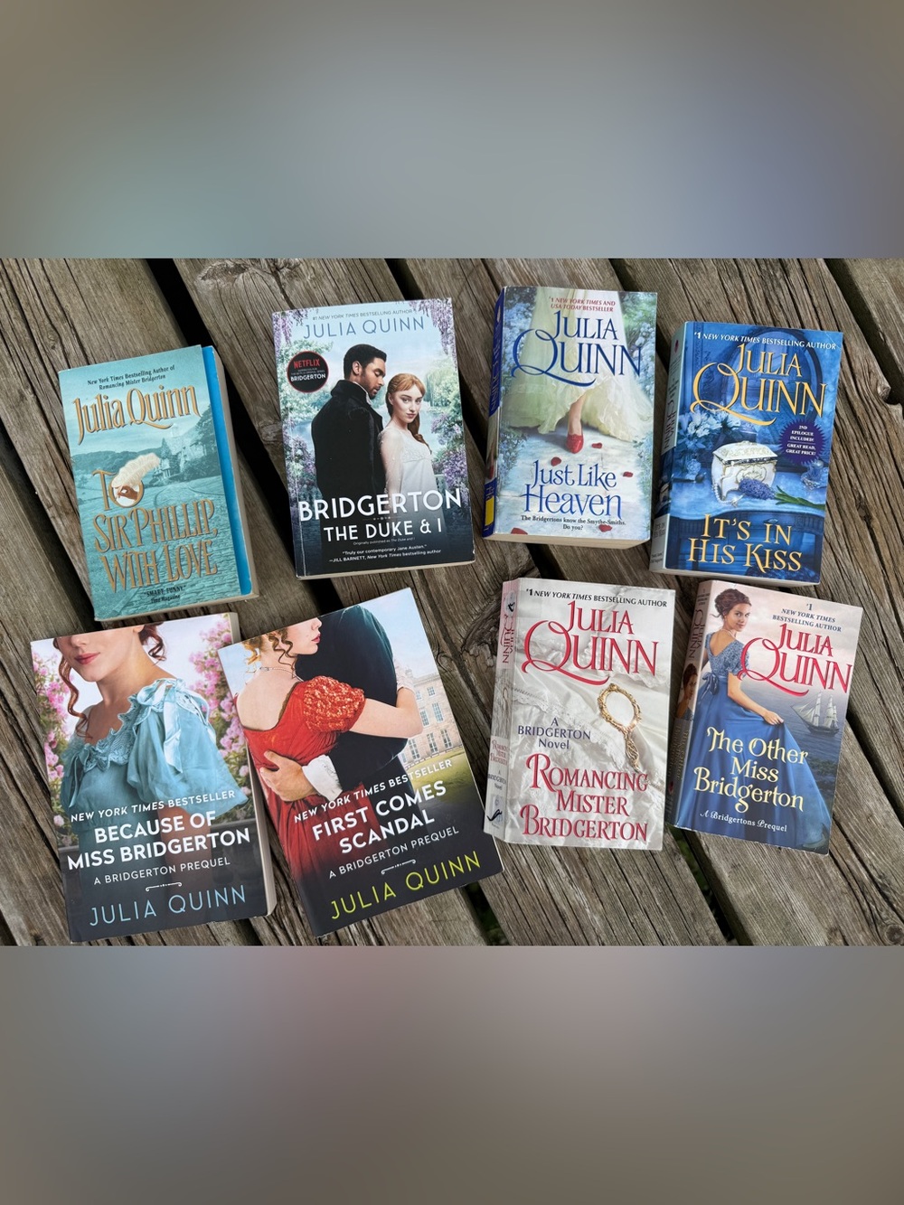 Lot of 8 Julia Quinn novels
